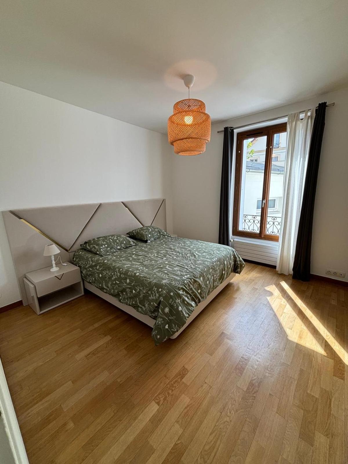 Appartement 2 Chambres Dans Une Belle Maison A Proximite De Paris Asnières Exteriör bild
